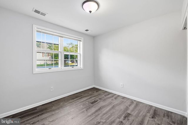 8804 35TH AVE, College Park, MD 20740