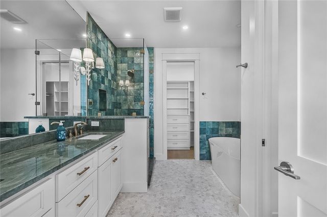 136 W Cotter Ave 20, Port Aransas, TX 78373