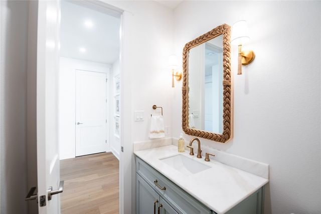 136 W Cotter Ave 20, Port Aransas, TX 78373