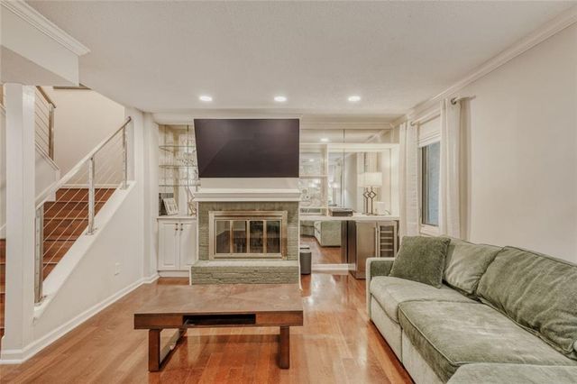 101 Alden Avenue NW E, Atlanta, GA 30309