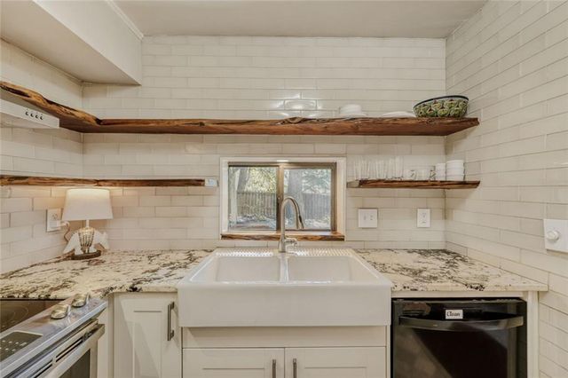 101 Alden Avenue NW E, Atlanta, GA 30309
