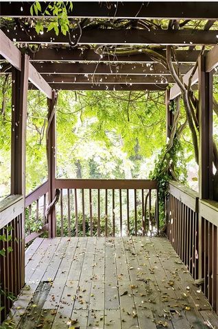 101 Alden Avenue NW E, Atlanta, GA 30309