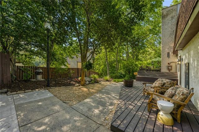 101 Alden Avenue NW E, Atlanta, GA 30309