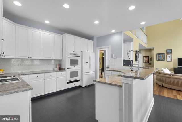10217 LAKESTONE PL, Rockville, MD 20850