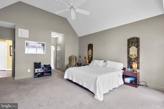 10217 LAKESTONE PL, Rockville, MD 20850