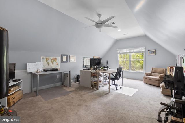 10217 LAKESTONE PL, Rockville, MD 20850