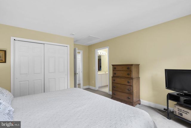 10217 LAKESTONE PL, Rockville, MD 20850