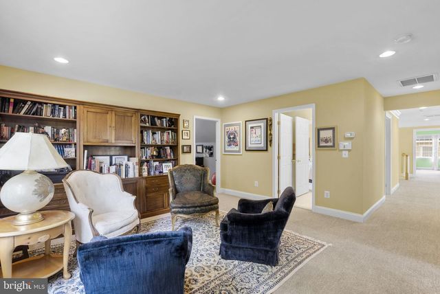 10217 LAKESTONE PL, Rockville, MD 20850