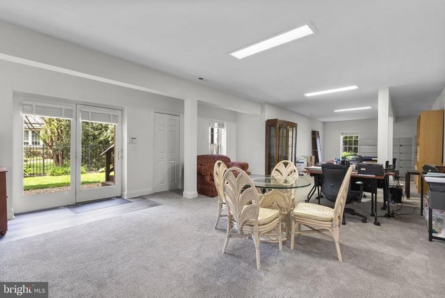 10217 LAKESTONE PL, Rockville, MD 20850