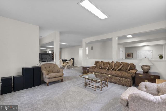 10217 LAKESTONE PL, Rockville, MD 20850