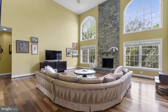 10217 LAKESTONE PL, Rockville, MD 20850