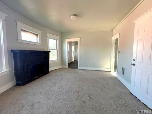 39 Frankfort Avenue, Buffalo, NY 14211
