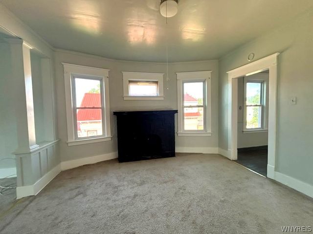 39 Frankfort Avenue, Buffalo, NY 14211