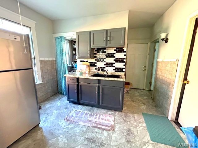 39 Frankfort Avenue, Buffalo, NY 14211