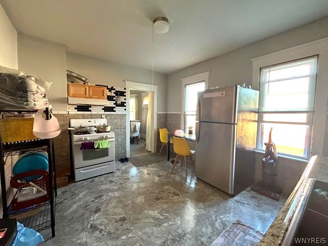 39 Frankfort Avenue, Buffalo, NY 14211