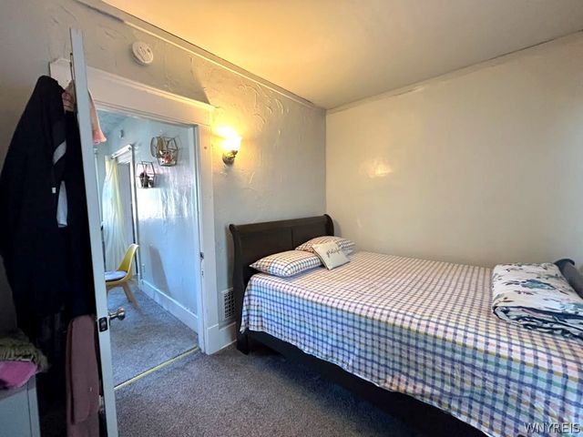 39 Frankfort Avenue, Buffalo, NY 14211