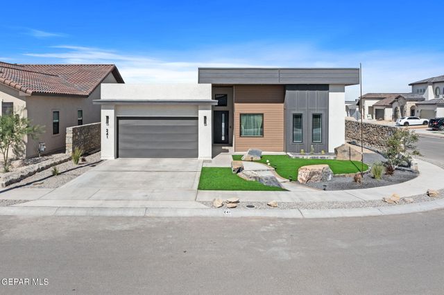 241 MAR VISTA Place, Horizon City, TX 79928