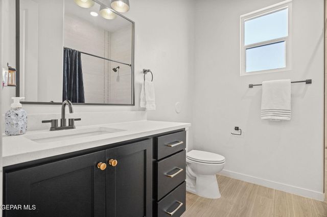 241 MAR VISTA Place, Horizon City, TX 79928