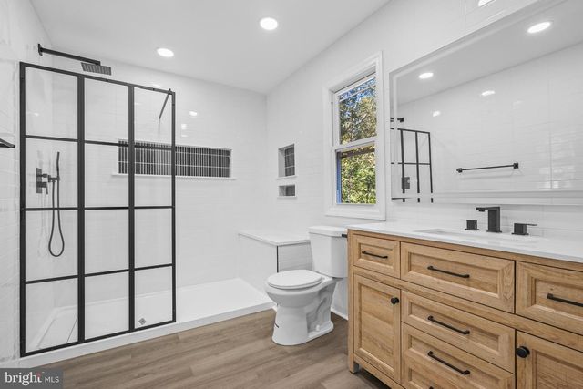 393 E MILLSTREAM RD, Cream Ridge, NJ 08514