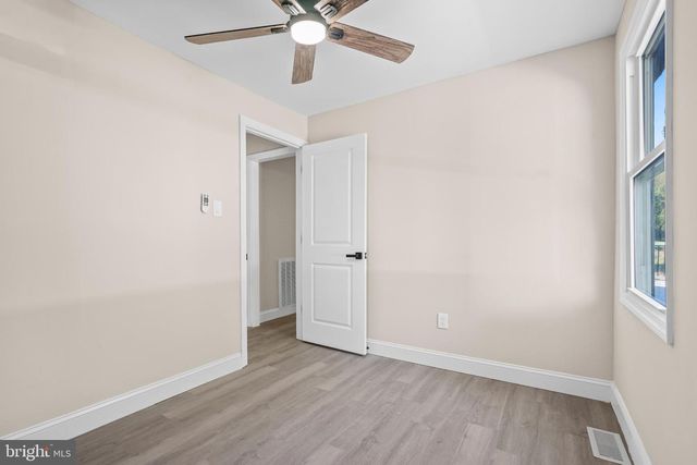 393 E MILLSTREAM RD, Cream Ridge, NJ 08514