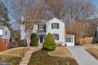 8515 ROSEWOOD DR, Bethesda, MD 20814