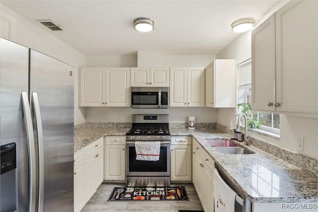 937 N Rembrandt Way 101, Inverness, FL 34453