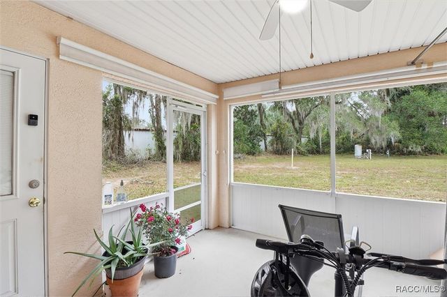 937 N Rembrandt Way 101, Inverness, FL 34453