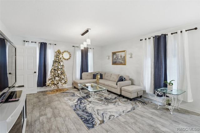 937 N Rembrandt Way 101, Inverness, FL 34453