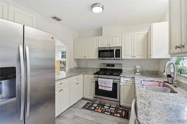 937 N Rembrandt Way 101, Inverness, FL 34453