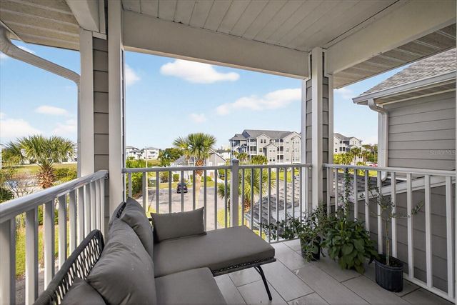 5712 BISCAYNE COURT 201, New Port Richey, FL 34652