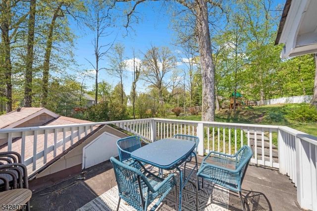 2637 Skytop Dr, Scotch Plains Twp., NJ 07076