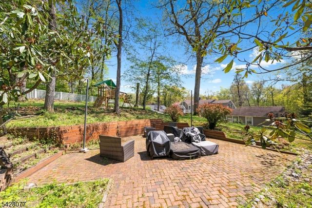 2637 Skytop Dr, Scotch Plains Twp., NJ 07076