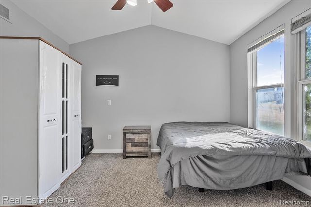 1575 Pebble Beach Drive, Pontiac, MI 48340