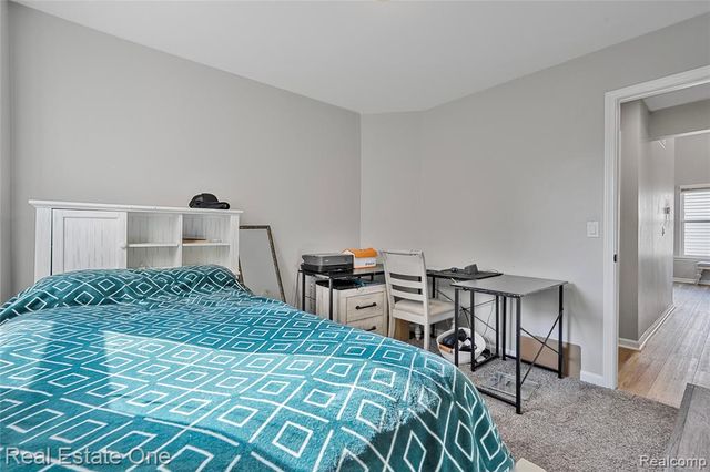 1575 Pebble Beach Drive, Pontiac, MI 48340