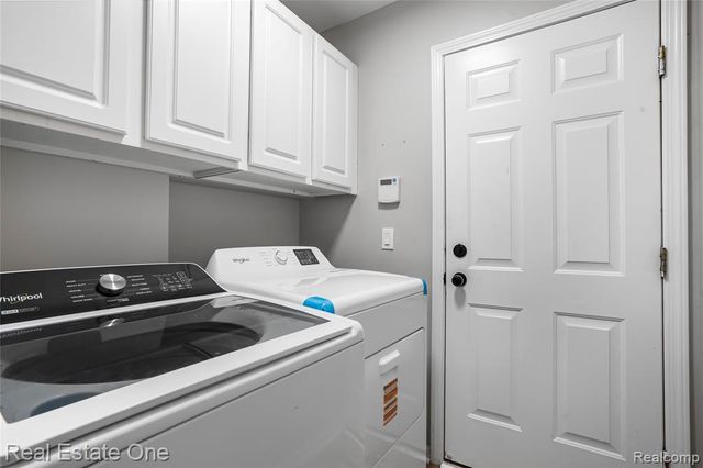 1575 Pebble Beach Drive, Pontiac, MI 48340