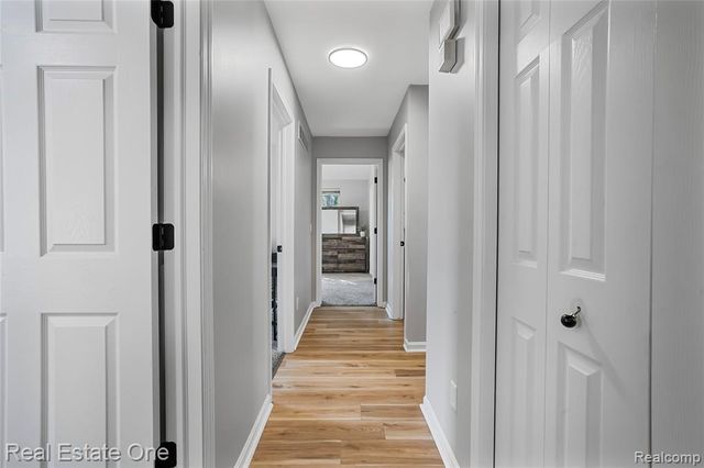 1575 Pebble Beach Drive, Pontiac, MI 48340