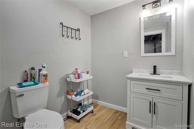 1575 Pebble Beach Drive, Pontiac, MI 48340