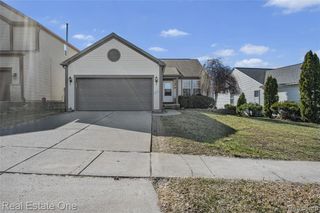 1575 Pebble Beach Drive, Pontiac, MI 48340