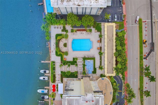 5600 Collins Ave 9D, Miami Beach, FL 33140