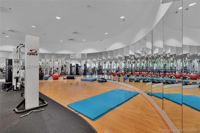 5600 Collins Ave 9D, Miami Beach, FL 33140