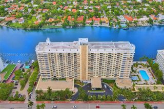 5600 Collins Ave 9D, Miami Beach, FL 33140