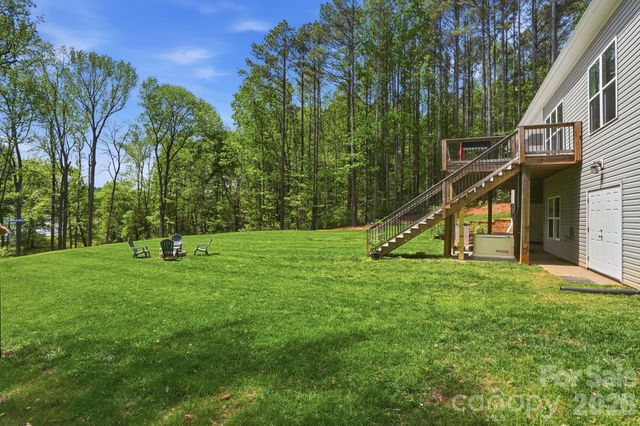 8810 Windygap Road, Charlotte, NC 28278