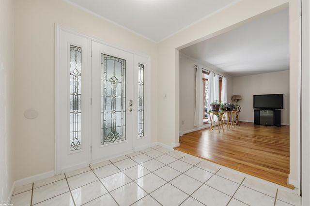 31651 Carmody Street, Warren, MI 48092