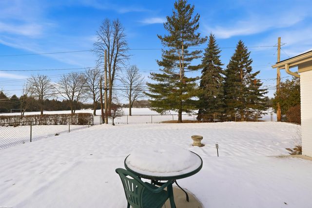 31651 Carmody Street, Warren, MI 48092