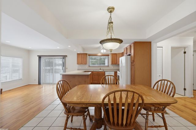 31651 Carmody Street, Warren, MI 48092