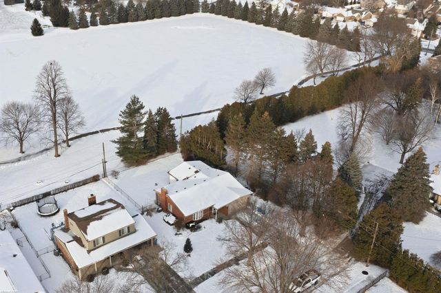 31651 Carmody Street, Warren, MI 48092