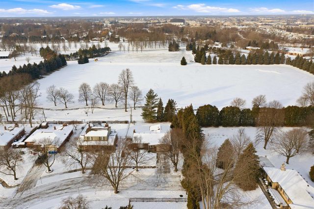 31651 Carmody Street, Warren, MI 48092