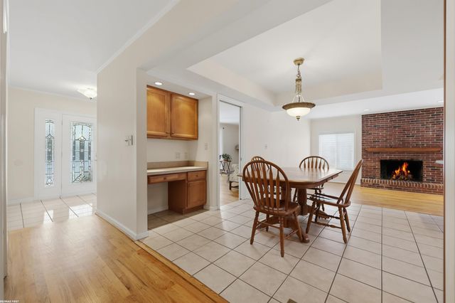 31651 Carmody Street, Warren, MI 48092