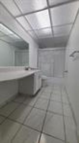 2800 NW 56th Avenue A304, Lauderhill, FL 33313