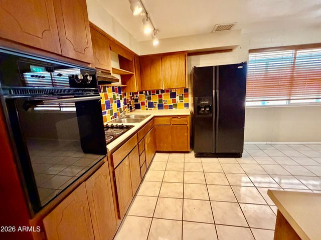1238 E RODEO Road, Casa Grande, AZ 85122